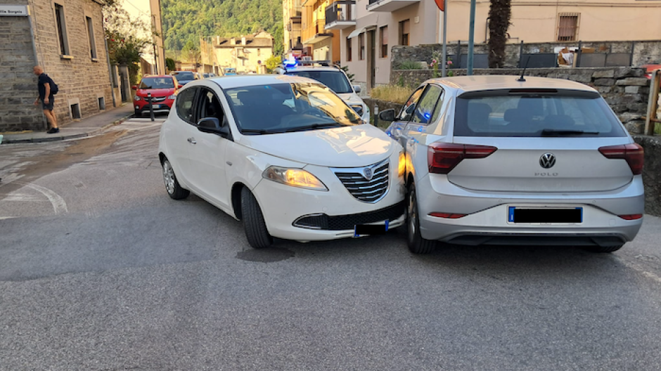Domodossola: scontro tra due auto 